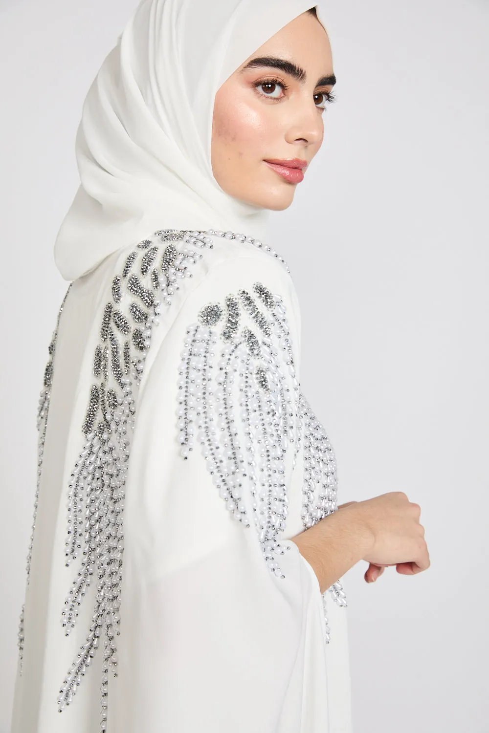 Luxury Pearls & Crystals Embellished Cape - Royal White