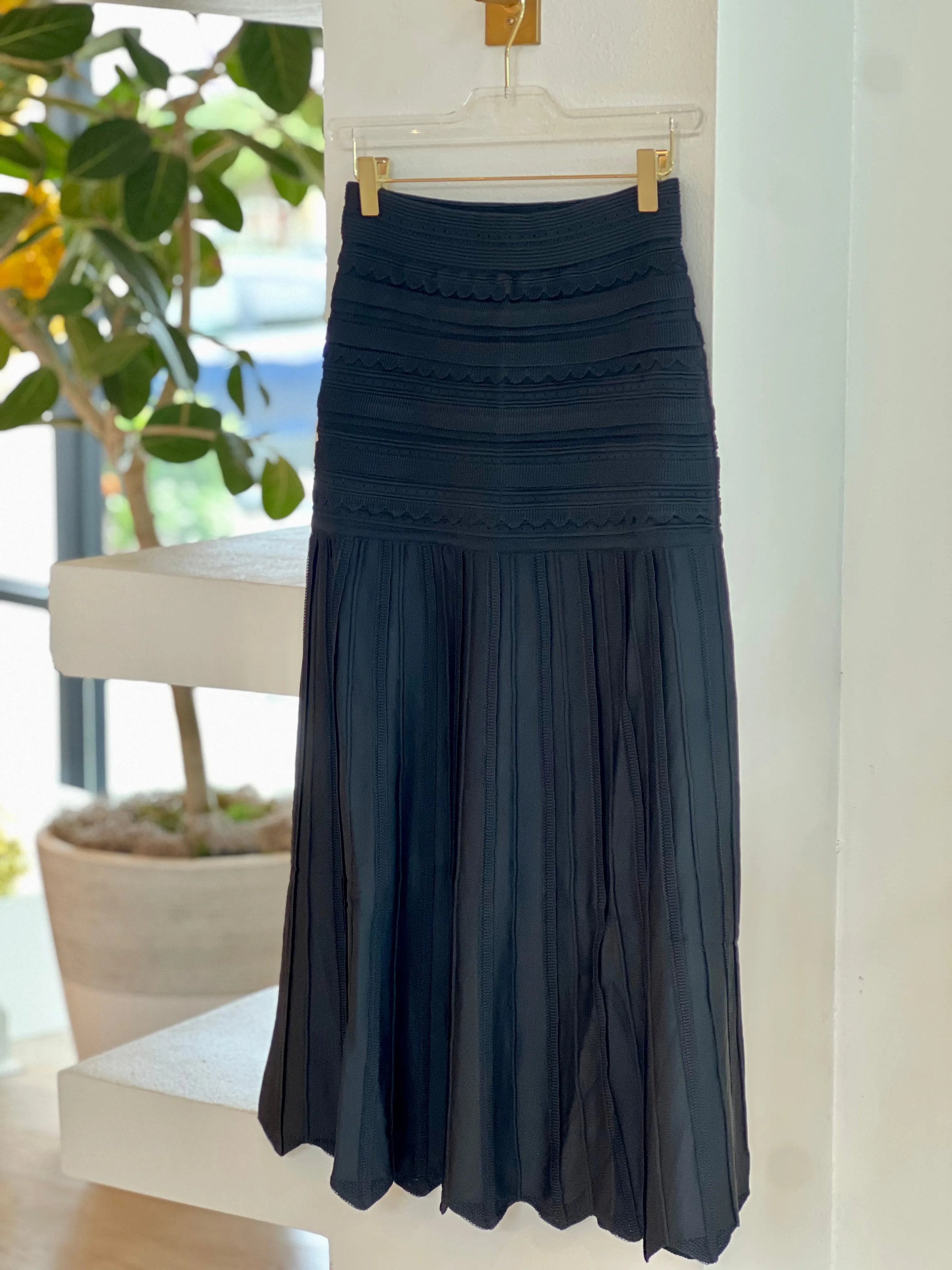 Pa4731 Black Textured Midi Skirt
