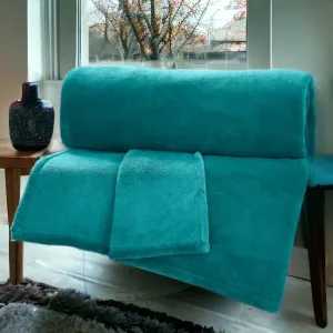 Teal Soft Fleece Throw 130 X 170cm