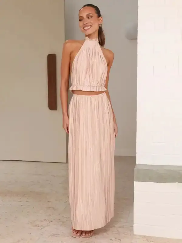 Women’s fashion new hot girl halter neck backless sexy strappy pleated long skirt suit
