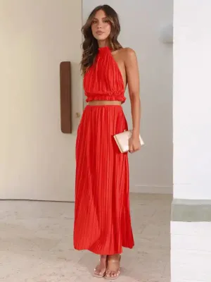 Women’s fashion new hot girl halter neck backless sexy strappy pleated long skirt suit